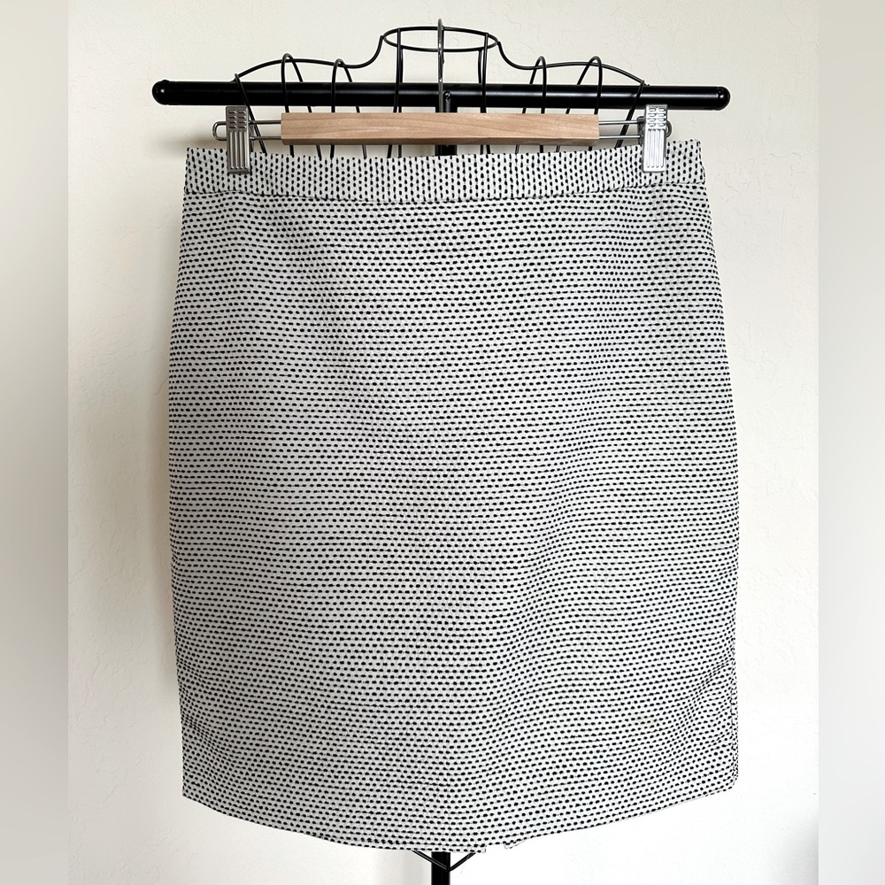 Ann Taylor Loft Black and White Dot Pencil Skirt